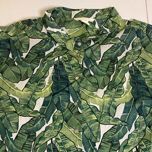 H&M Tropical Green Leaf Print Lightweight Shirt Sz 14